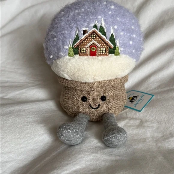 NWT Jellycat Amuseables Snow Globe - Picture 1 of 8